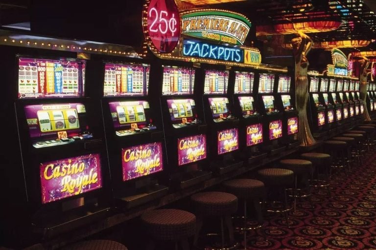 f8 bett Game Slot